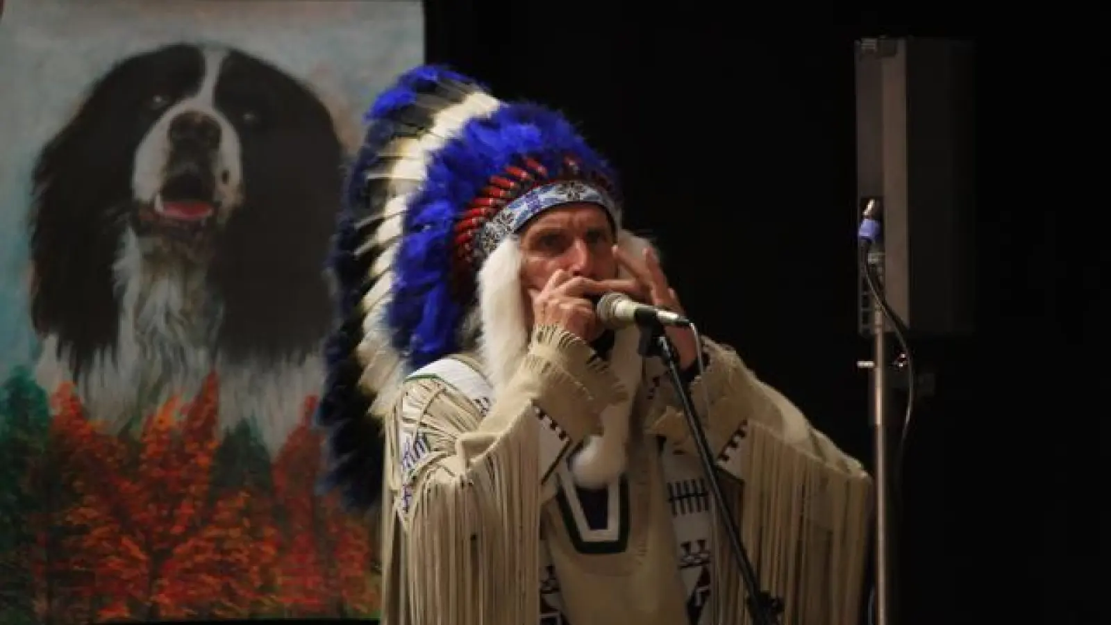 Hurti als Sitting Bull in München